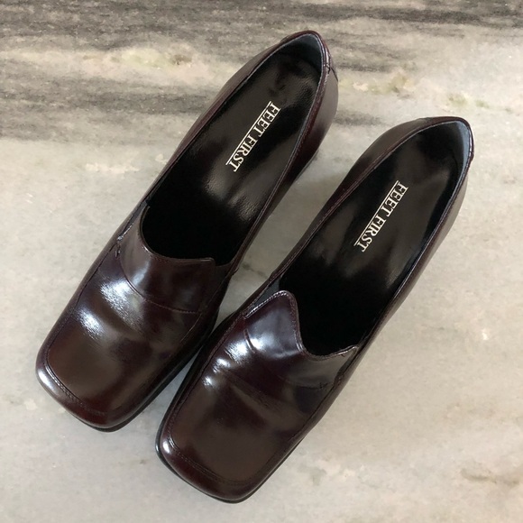 NWT FeetFirst Deep Maroon Italian Leather Pumps size 9b (39) - Picture 9 of 16